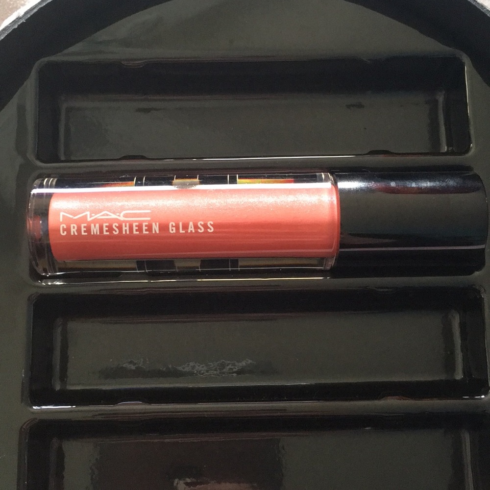 MAC Cremesheen Glass